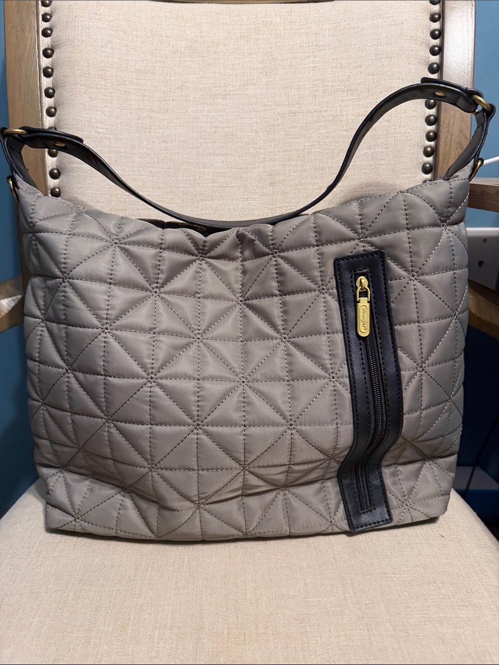 Wrangler XL Quilted Shoulder Bag